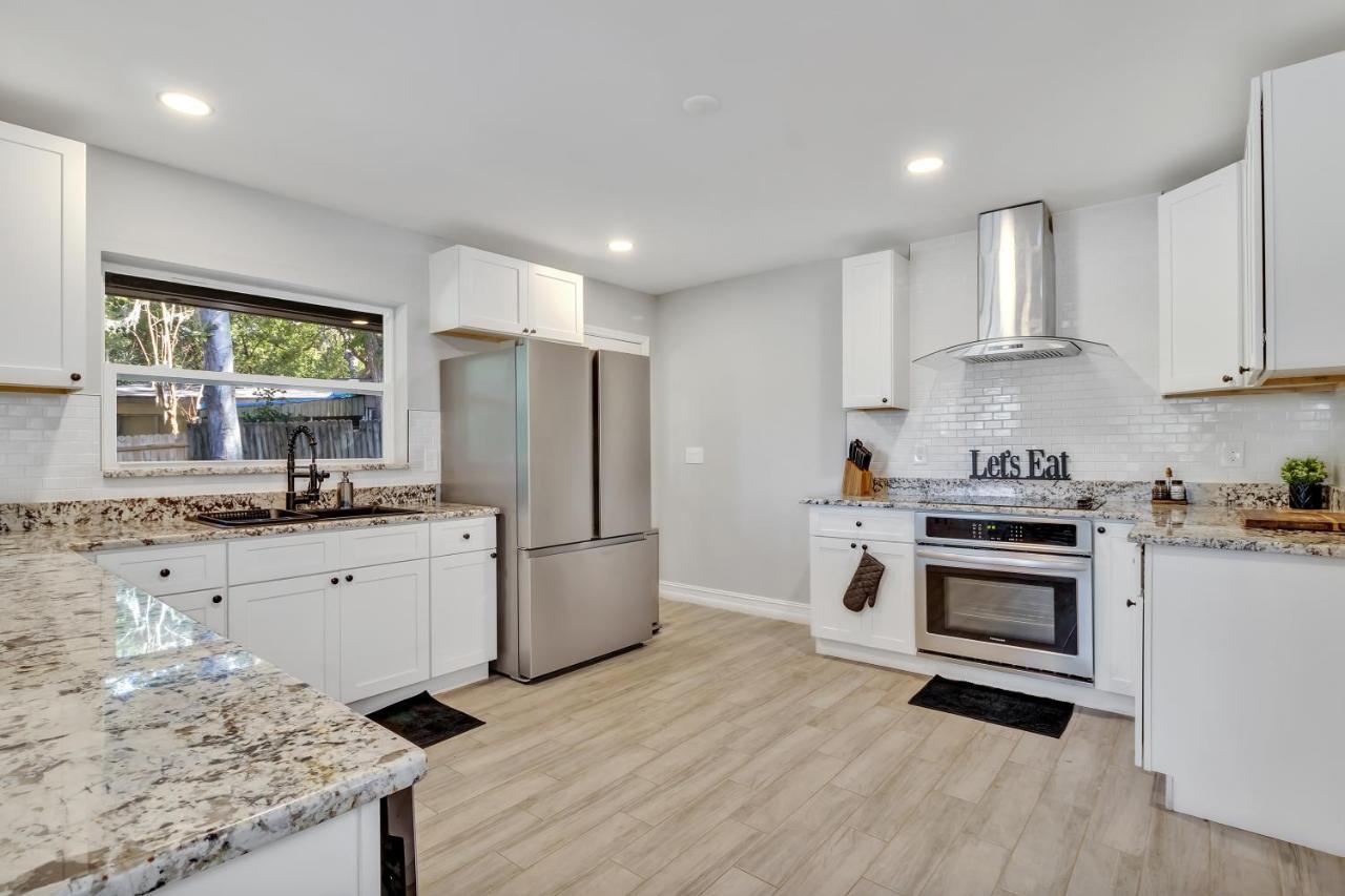 Modern Lake Front Casita Near Winter Park! オーランド エクステリア 写真